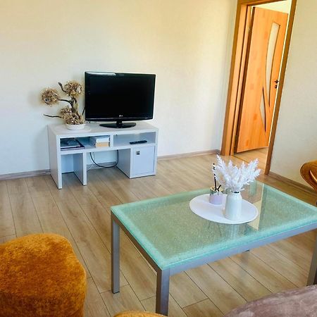 Ezero Apartamentai シャウレイ エクステリア 写真